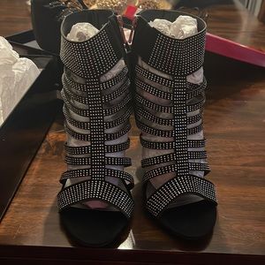 Brand new Ashley Stewart black Glitzed high heal/Sandals size 10